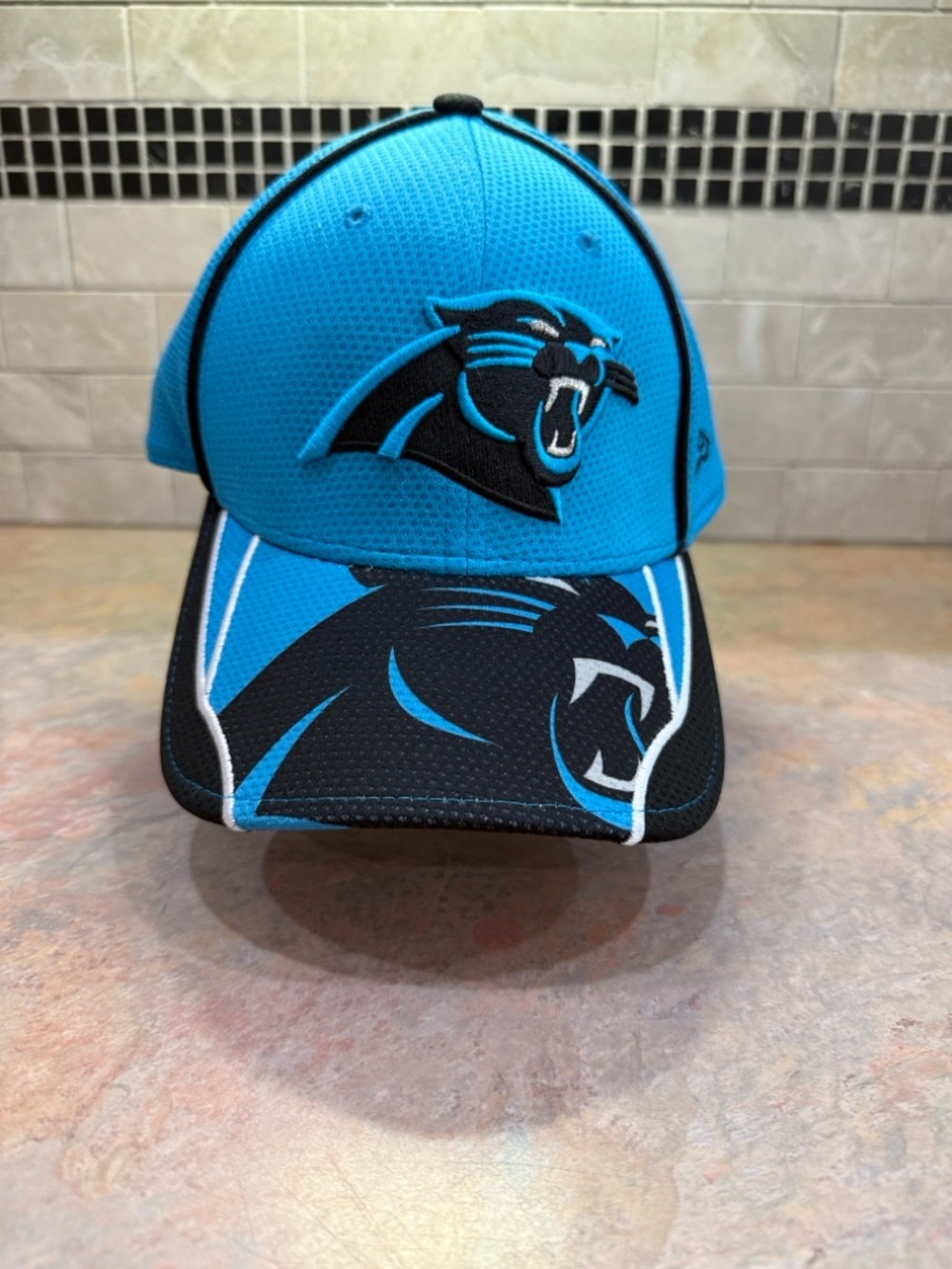Carolina Panthers New Era 39THIRTY Hat Blue Black Logo S/M